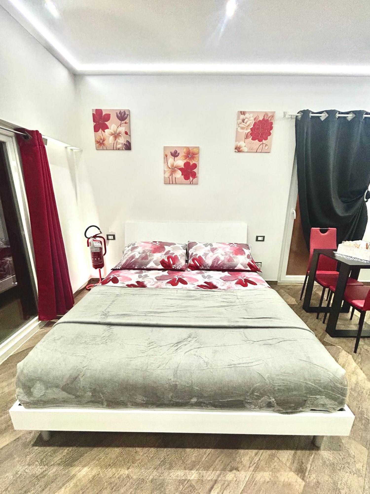 Appartamento Casa Federica Ventimiglia Esterno foto